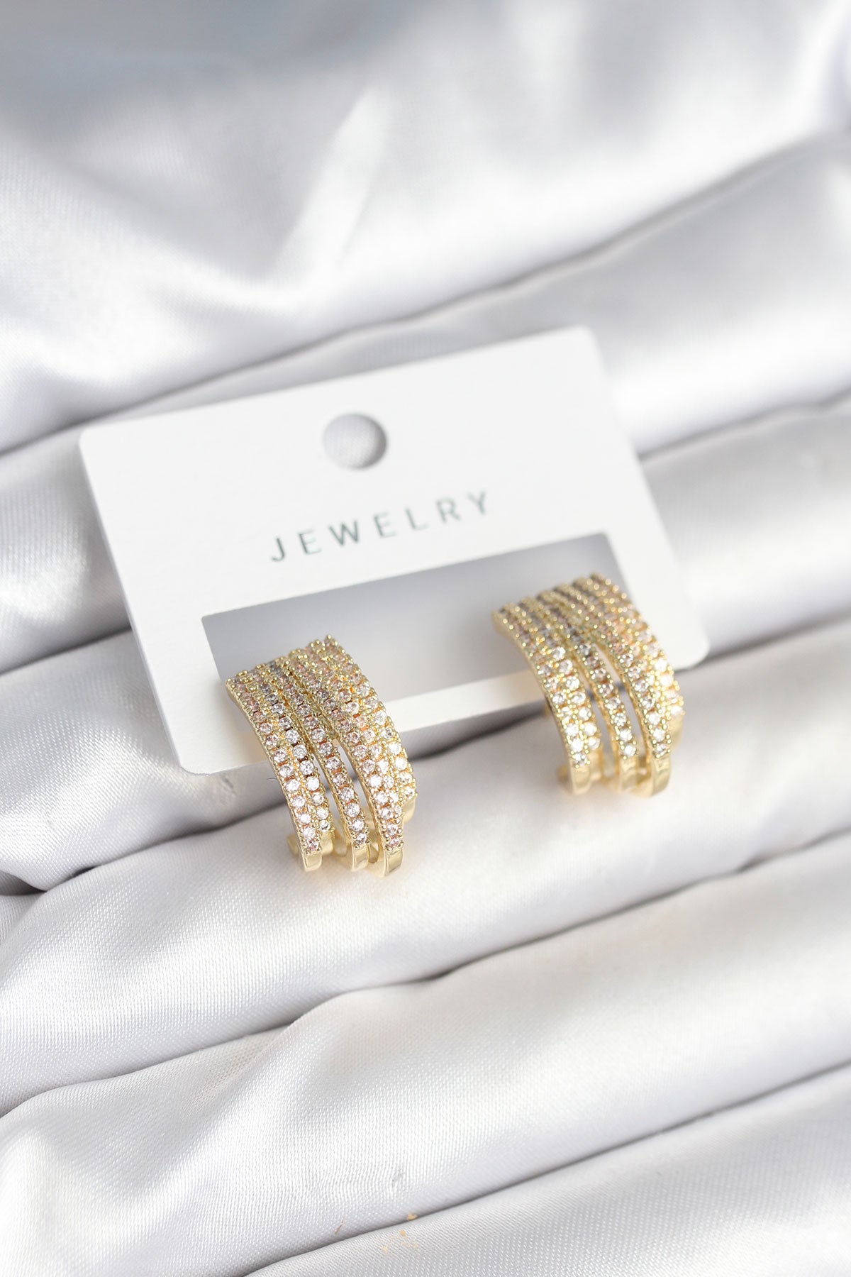 Zirkon Taşlı Şerit Model Gold Renk Pirinç Kadın Küpe