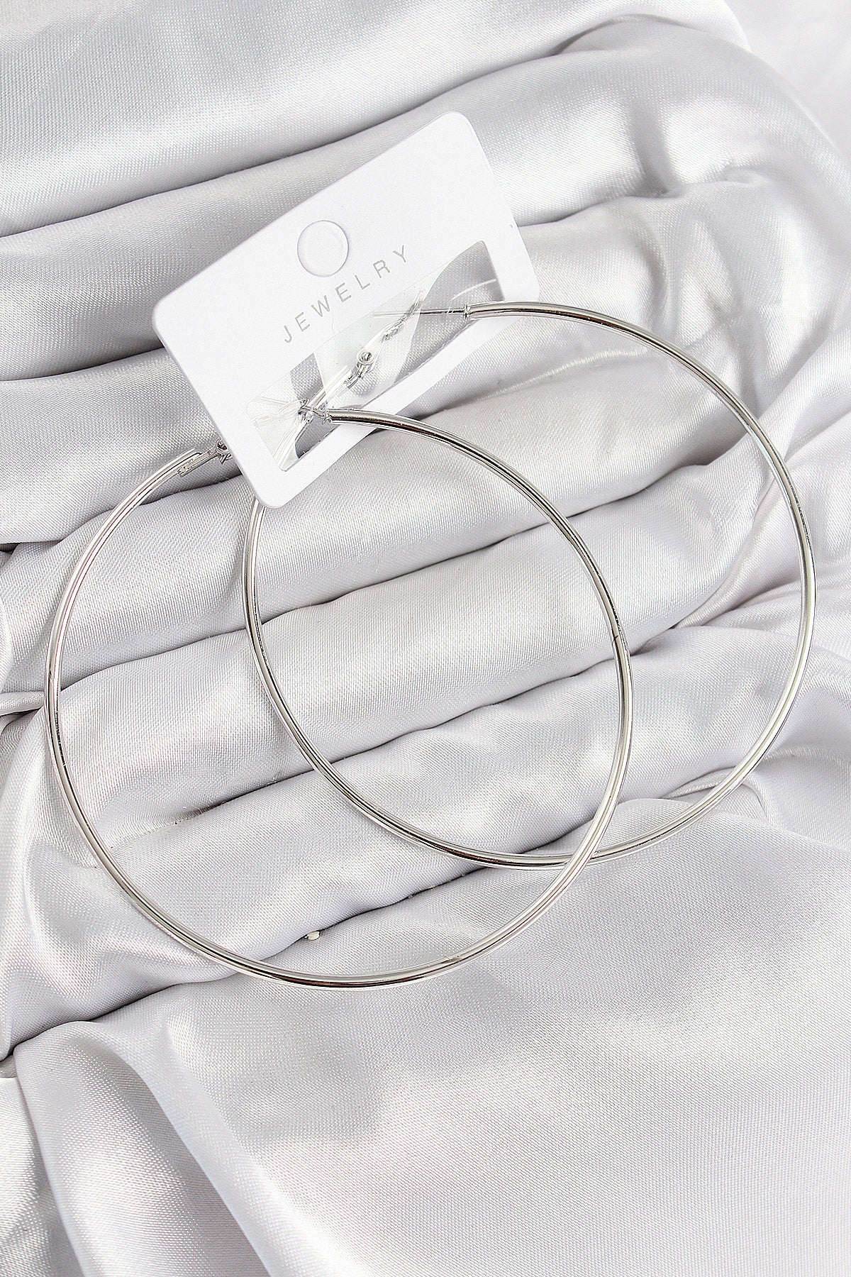 Pirinç Halka Model Gümüş Renk Kadın Küpe