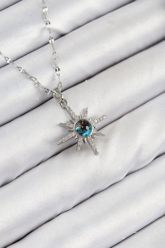 316L Çelik Zirkon Taşlı Kutup Yıldızı Model Gümüş Renk Kadın Kolye