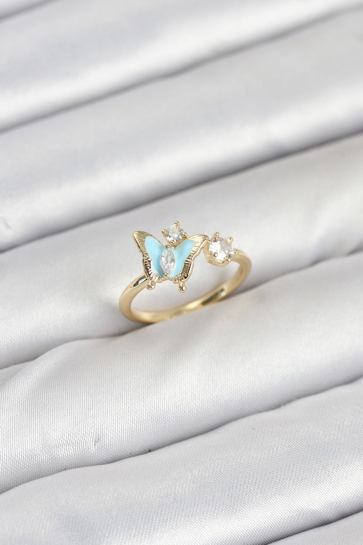 Pirinç Gold Renk Kelebek Model Kadın Yüzük