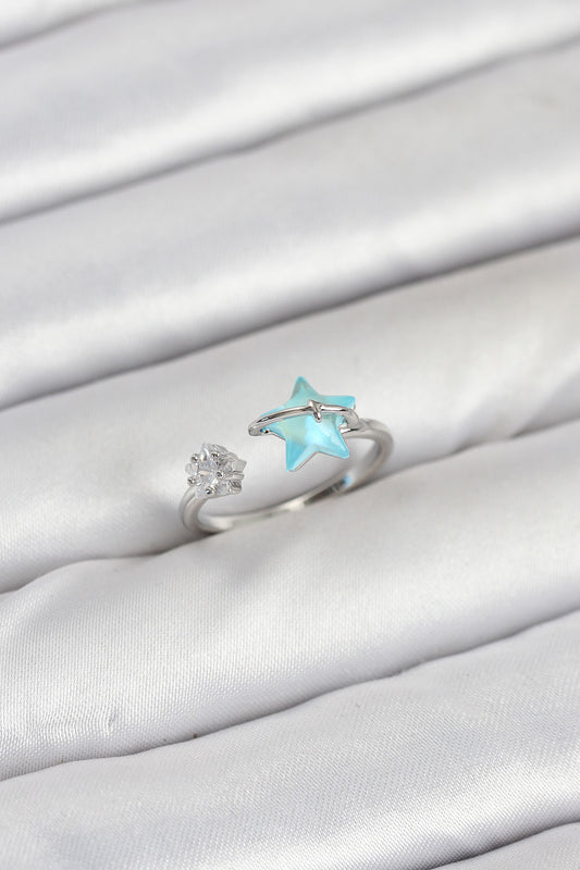 Pirinç Gümüş Renk Mavi Yıldızlı Model Kadın Yüzük