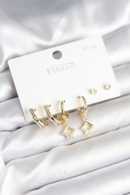 Pirinç Gold Renk 925 Ayar Gümüş Çivili Kadın Küpe Seti