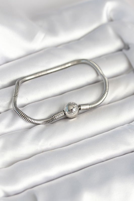 Gümüş Renk Pirinç Charm Bileklik