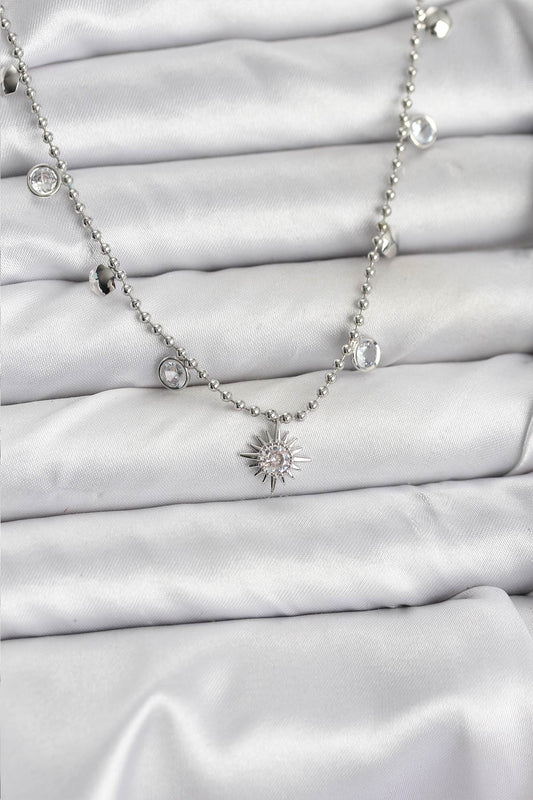 Zirkon Taşlı Kutup Yıldızı Model Pirinç Gümüş Renk Kadın Kolye